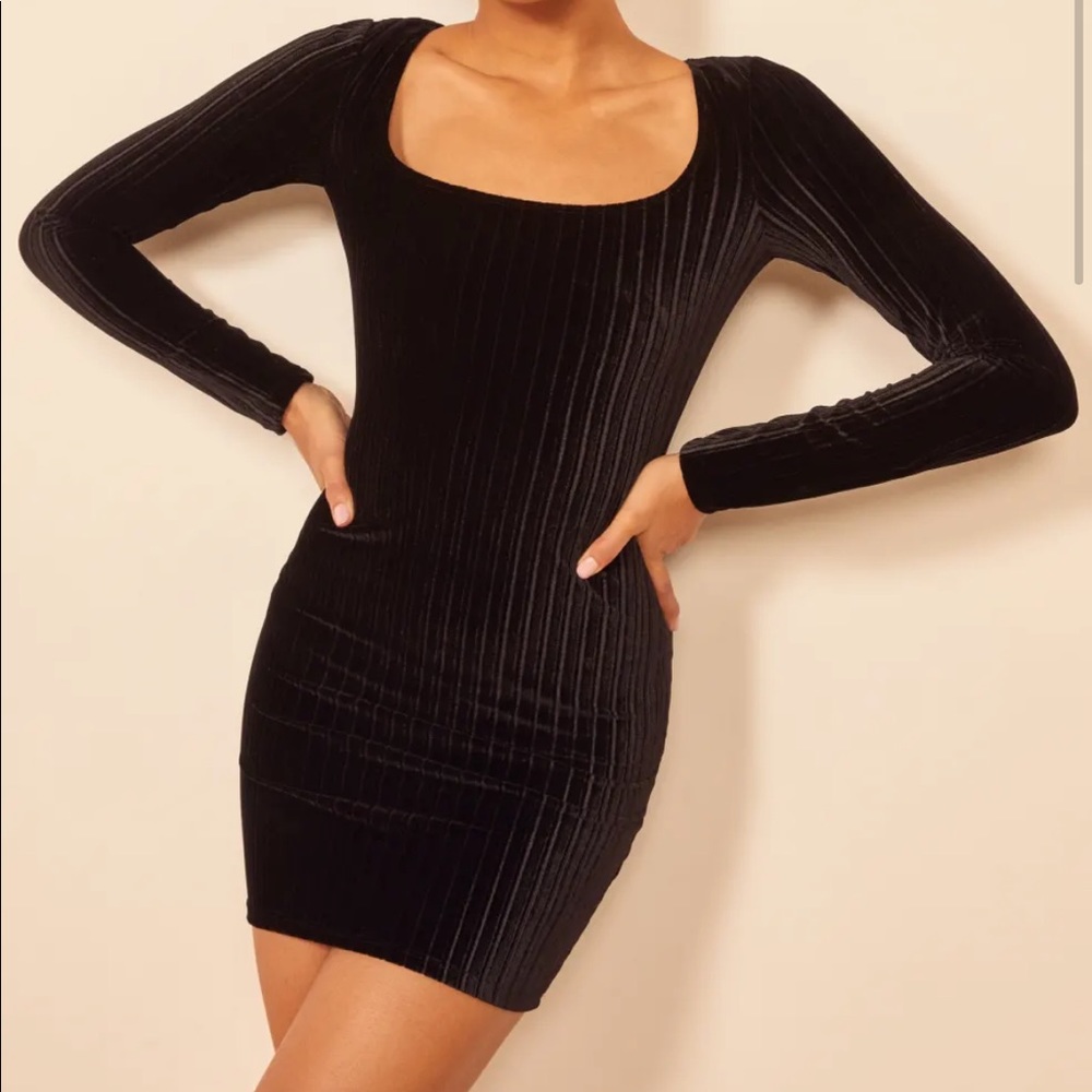 Reformation Wahle Dress in size XL